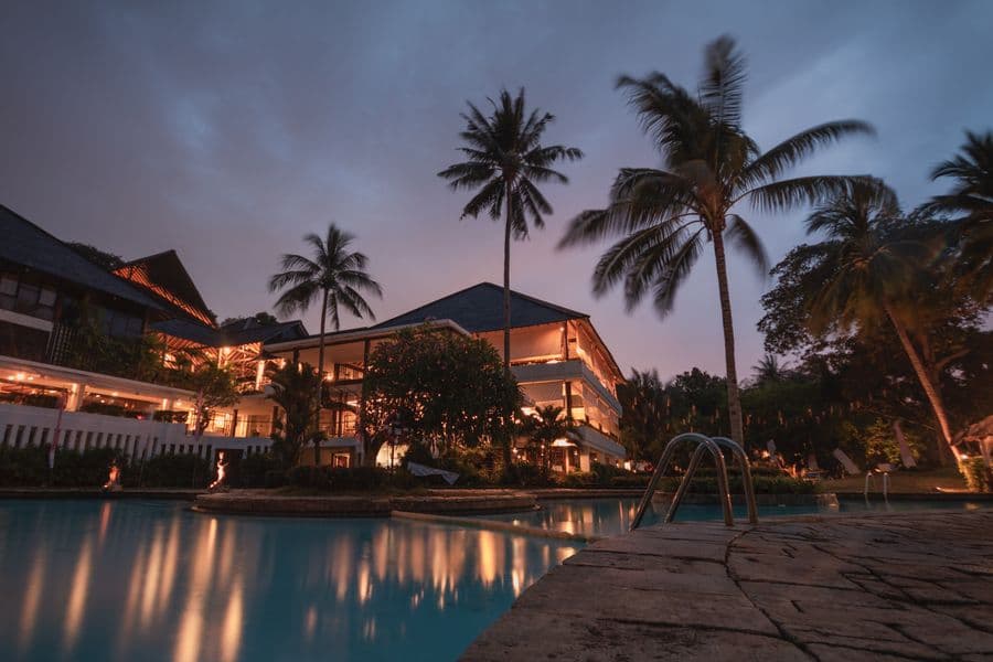 Hospitality & Tourism
